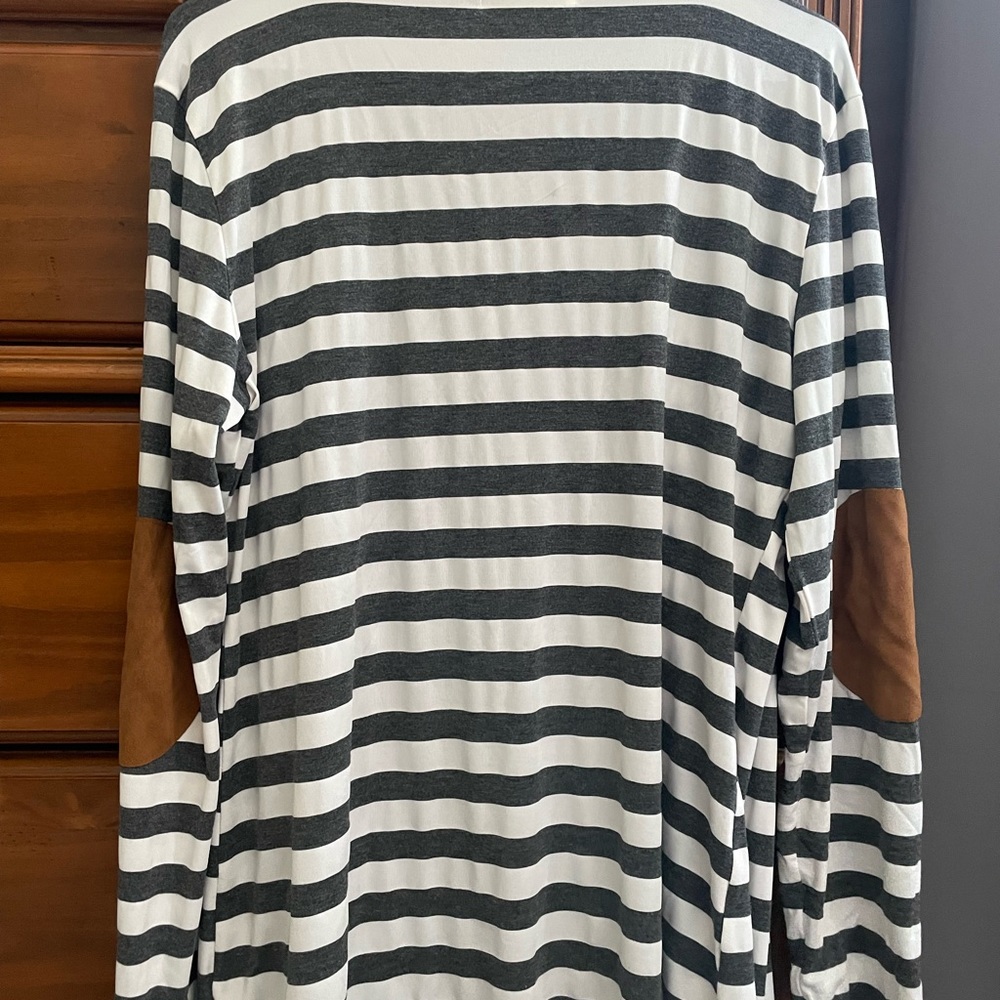 Striped Cardigan - Picture 2 of 4